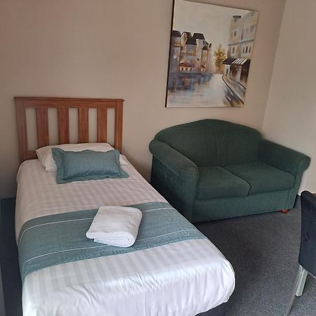Commodore Motor Lodge Ashburton Esterno foto
