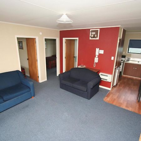 Commodore Motor Lodge Ashburton Esterno foto