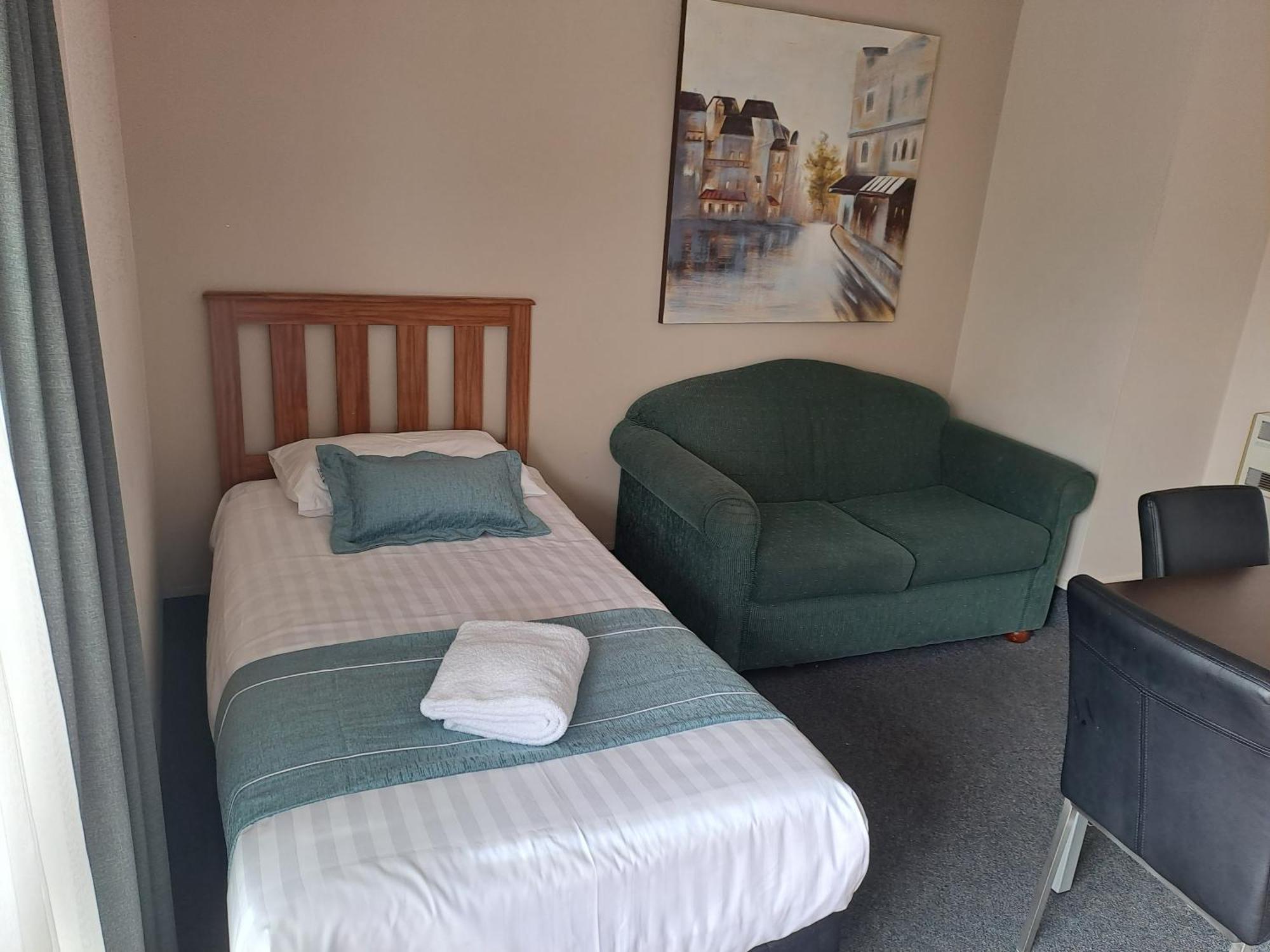 Commodore Motor Lodge Ashburton Esterno foto